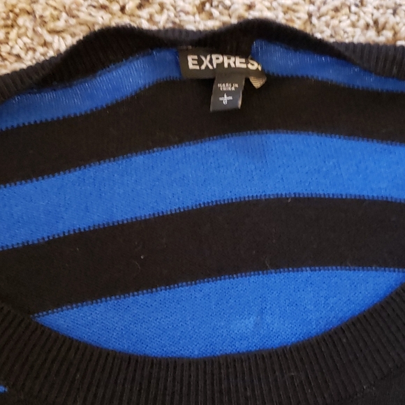 Express Dress - Picture 2 of 3